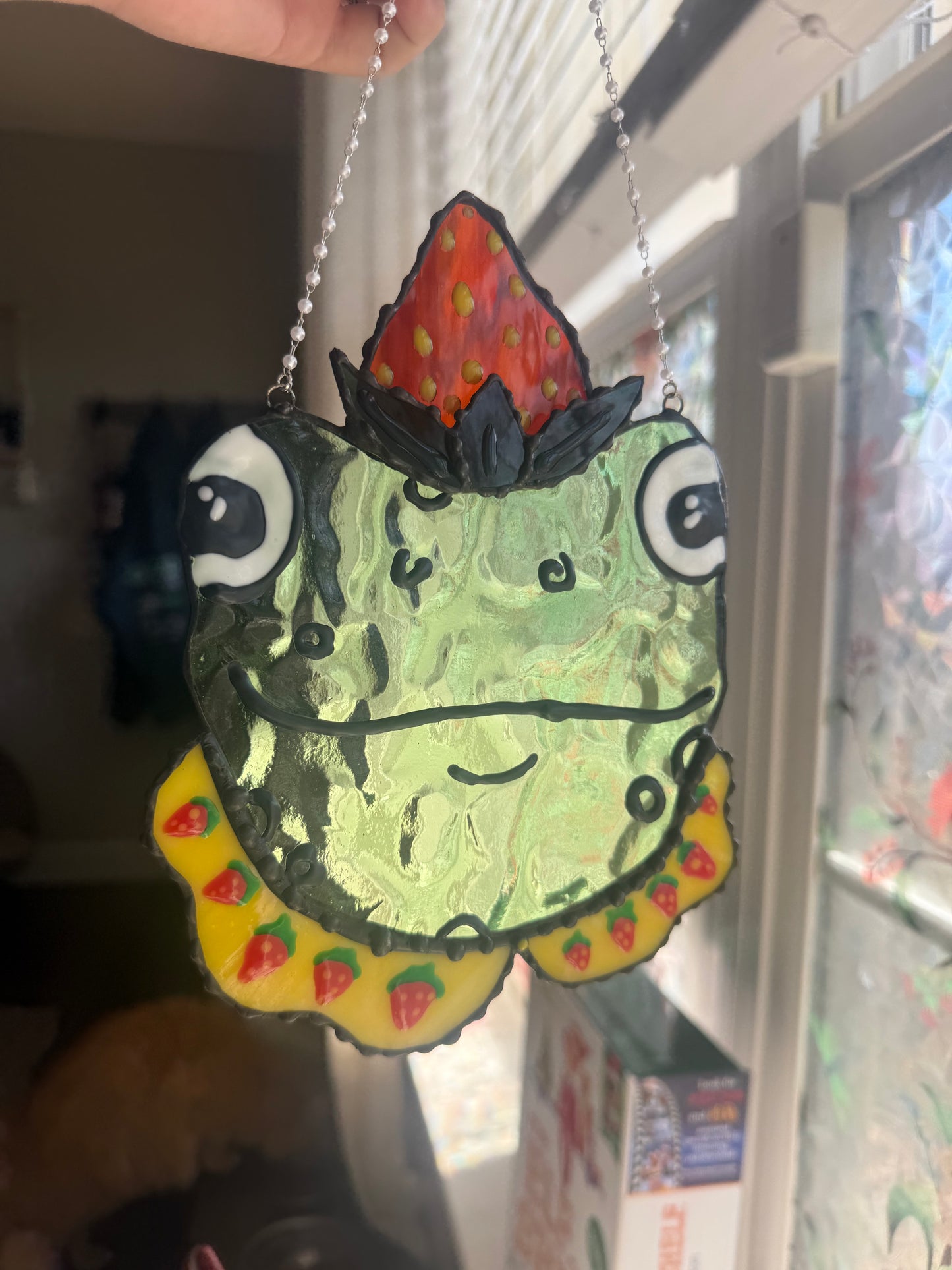 Strawberry Frog Stained Glass | Frog Stained Glass Suncatcher