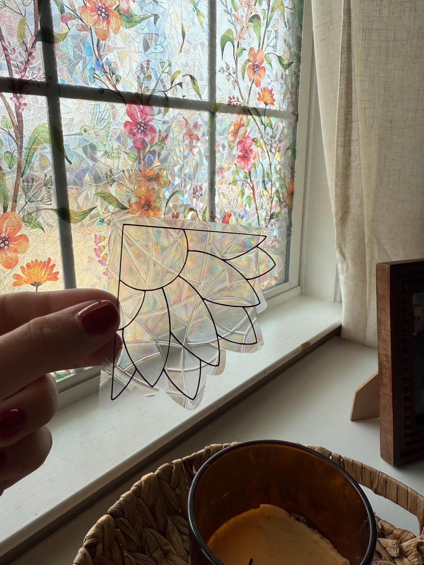 Daisy Corner Suncatcher | Daisy Window Sticker | Suncatcher Window Cling | Rainbow Window Decal