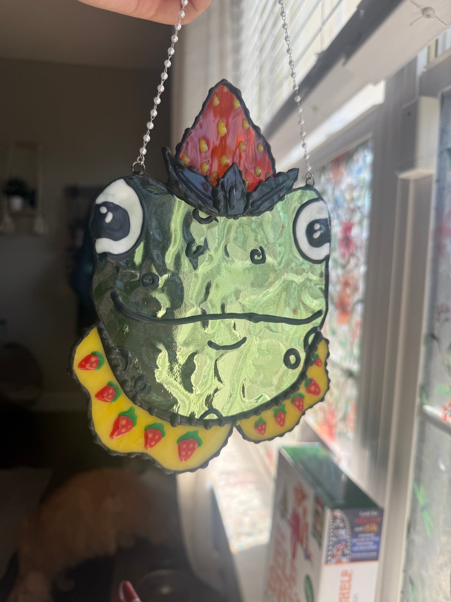 Strawberry Frog Stained Glass | Frog Stained Glass Suncatcher