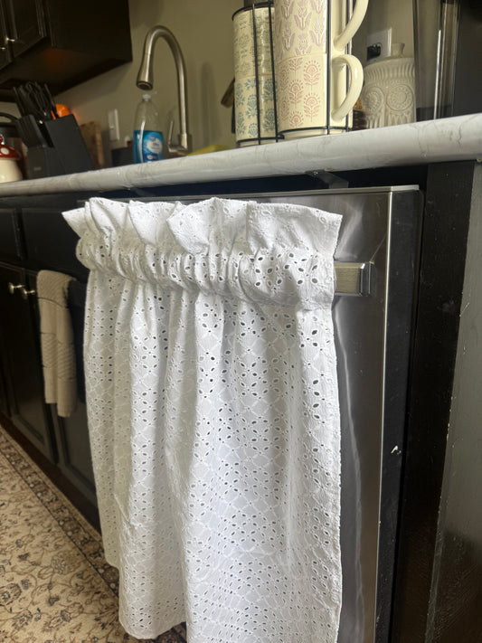 Cottage Core Lace Dishwasher Curtain | Vintage Lace with Ruffles Dishwasher Curtain