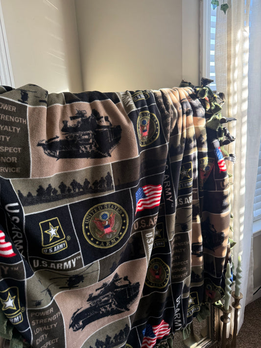 U.S. Army Tie Knot Blanket | Army Throw Blanket