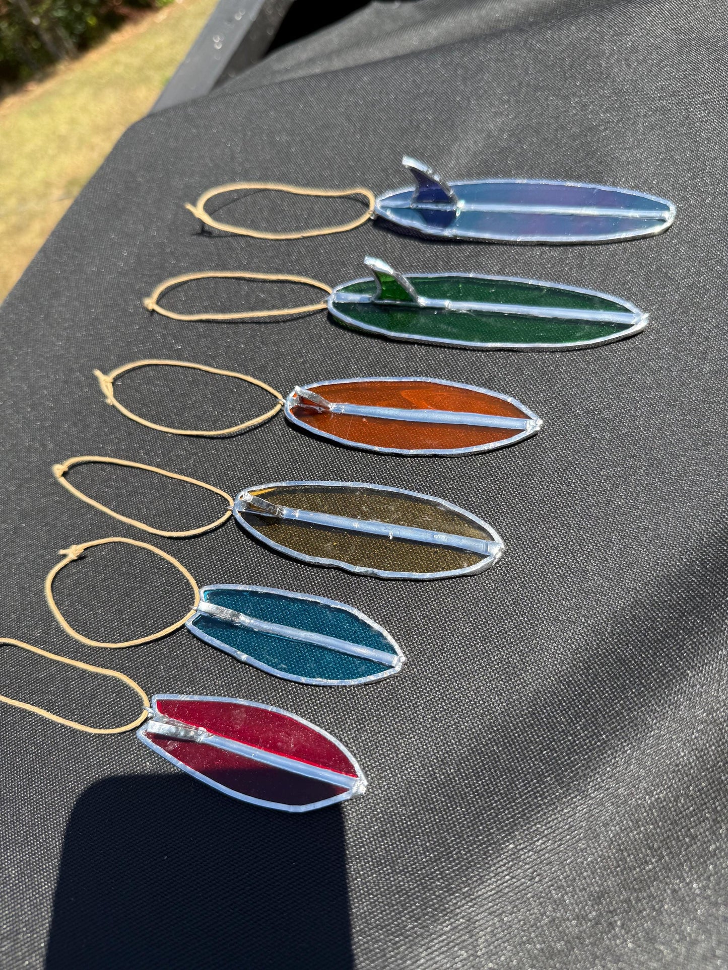 Tiny Surfboard Stained Glass Suncatchers/Surfboard Car Ornament/Christmas Ornament/Surfboard Keychain