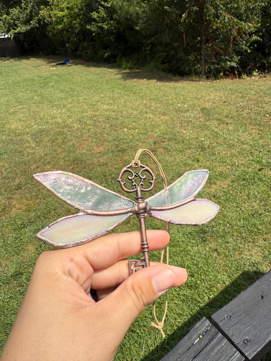 Dragonfly Skeleton Key Trinket - Stained Glass Pattern